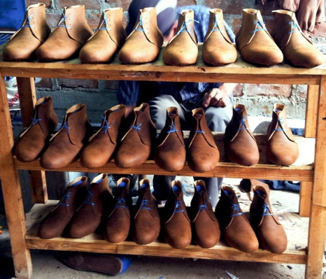 Step_7_Shoe_Waiting_on_Last_IMG_4216_d3728d0e-ca5d-4130-aff8-15c51321386d