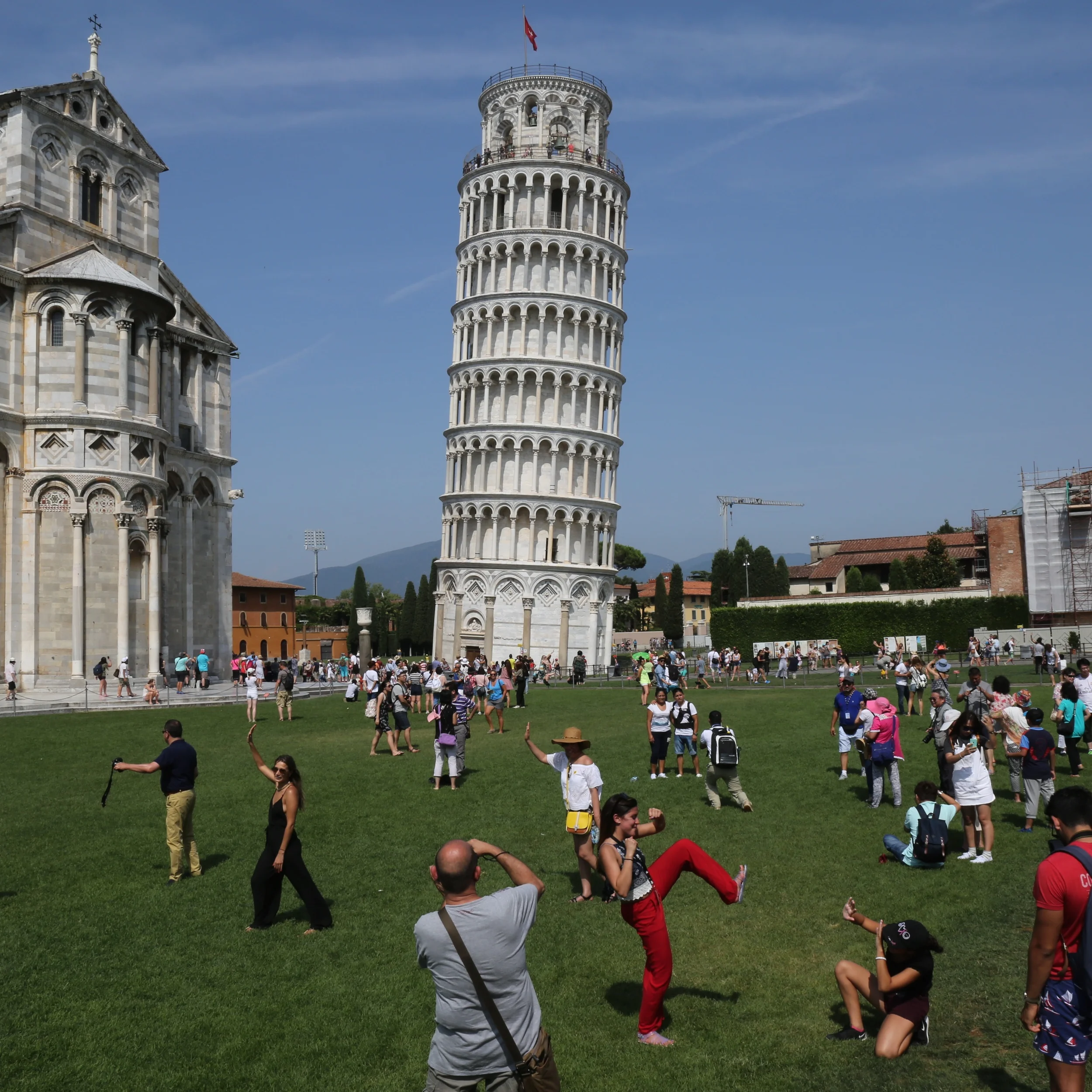 Pisa &amp; her leaning tower
