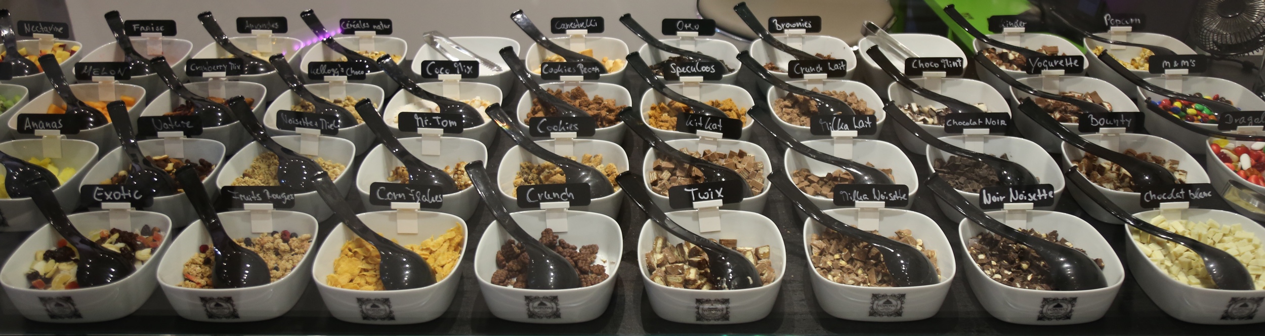 Frozen YogURT TOPPINGS...