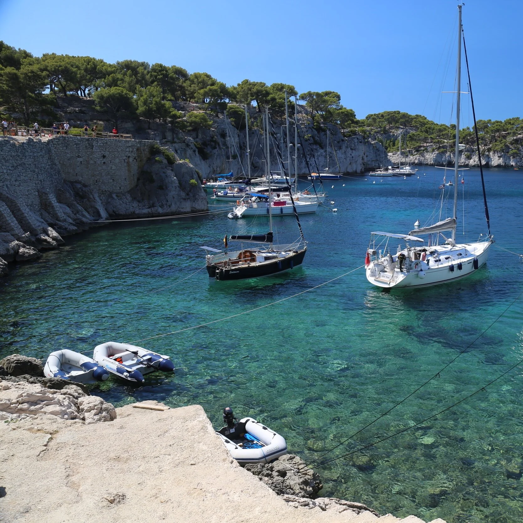 Cassis &amp; Port Miou