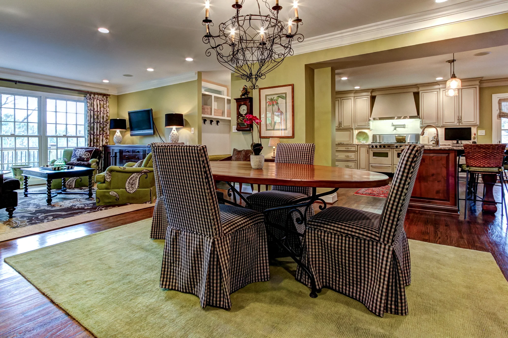 RealTourCast-Ramage-Cliffwood-Renovation (16 of 30).jpg