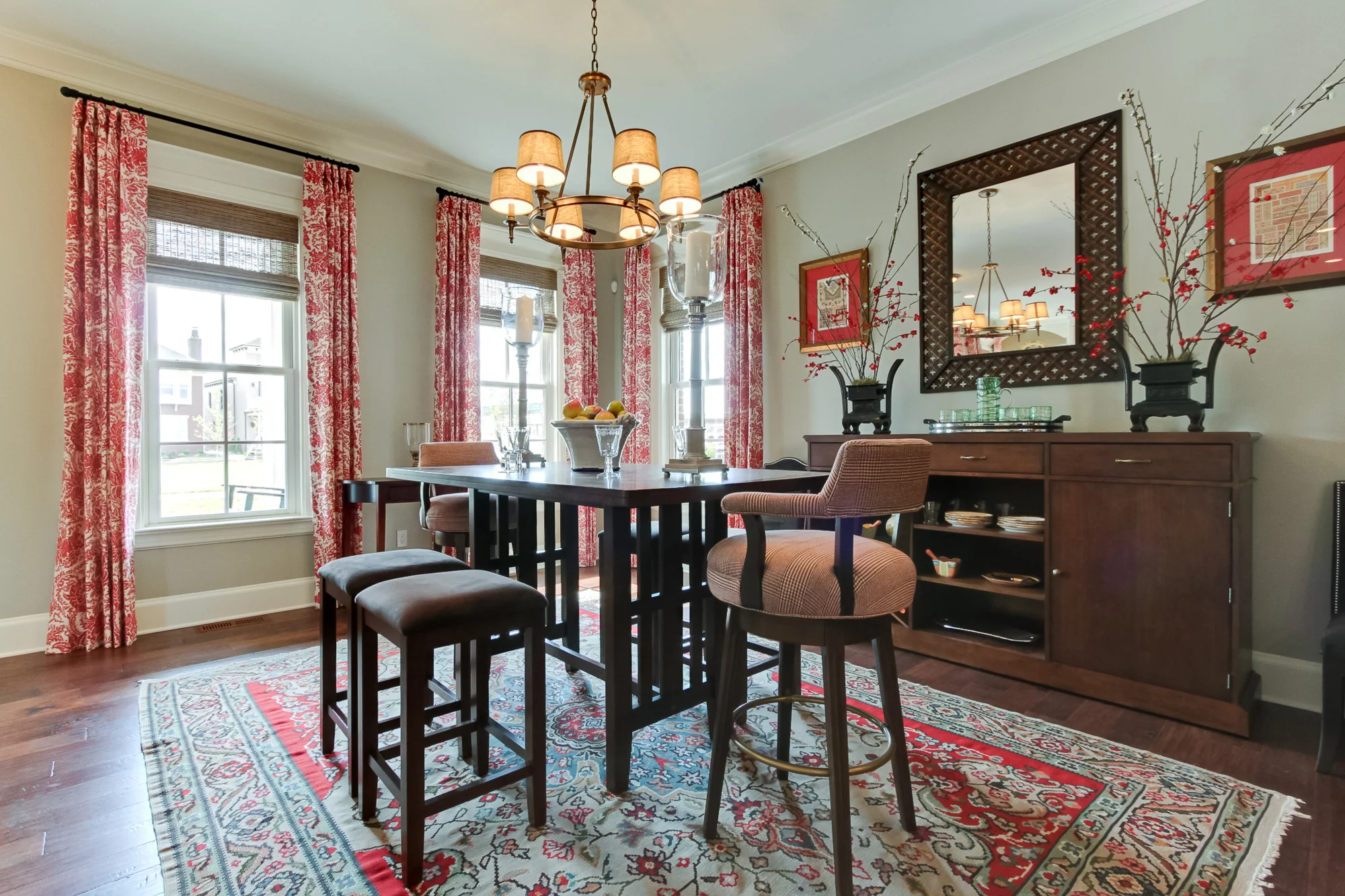 RealTourCast-Ramage-2011-Homearama (17 of 42).jpg