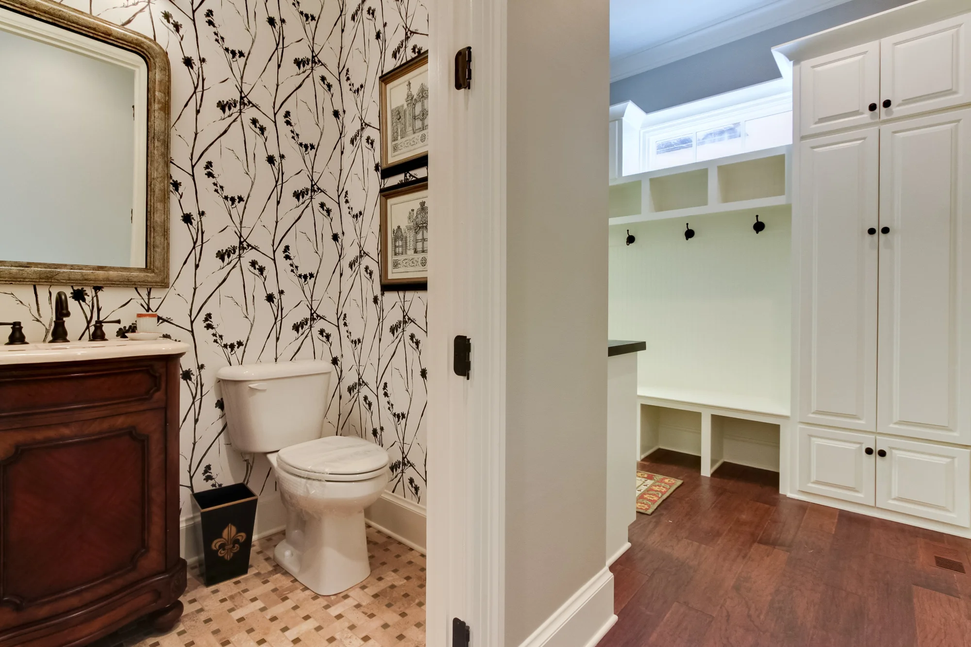 RealTourCast-Ramage-2011-Homearama (18 of 42).jpg