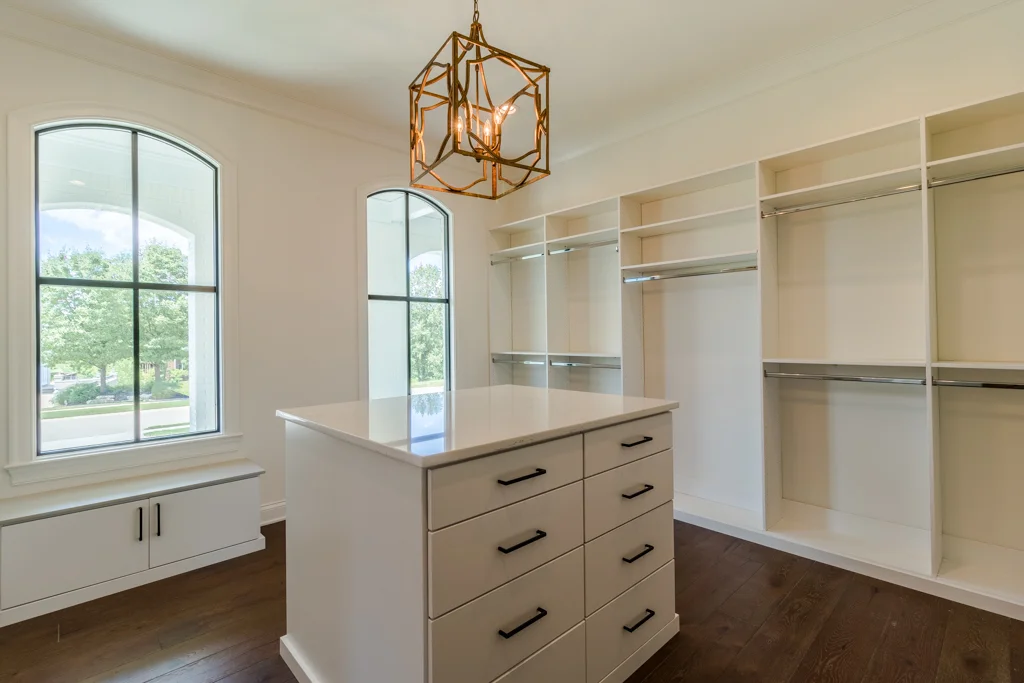 19005 Long Grove Way-79.jpg