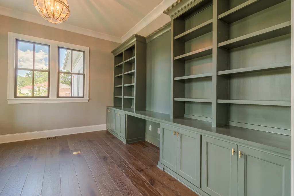 19005 Long Grove Way-18.jpg