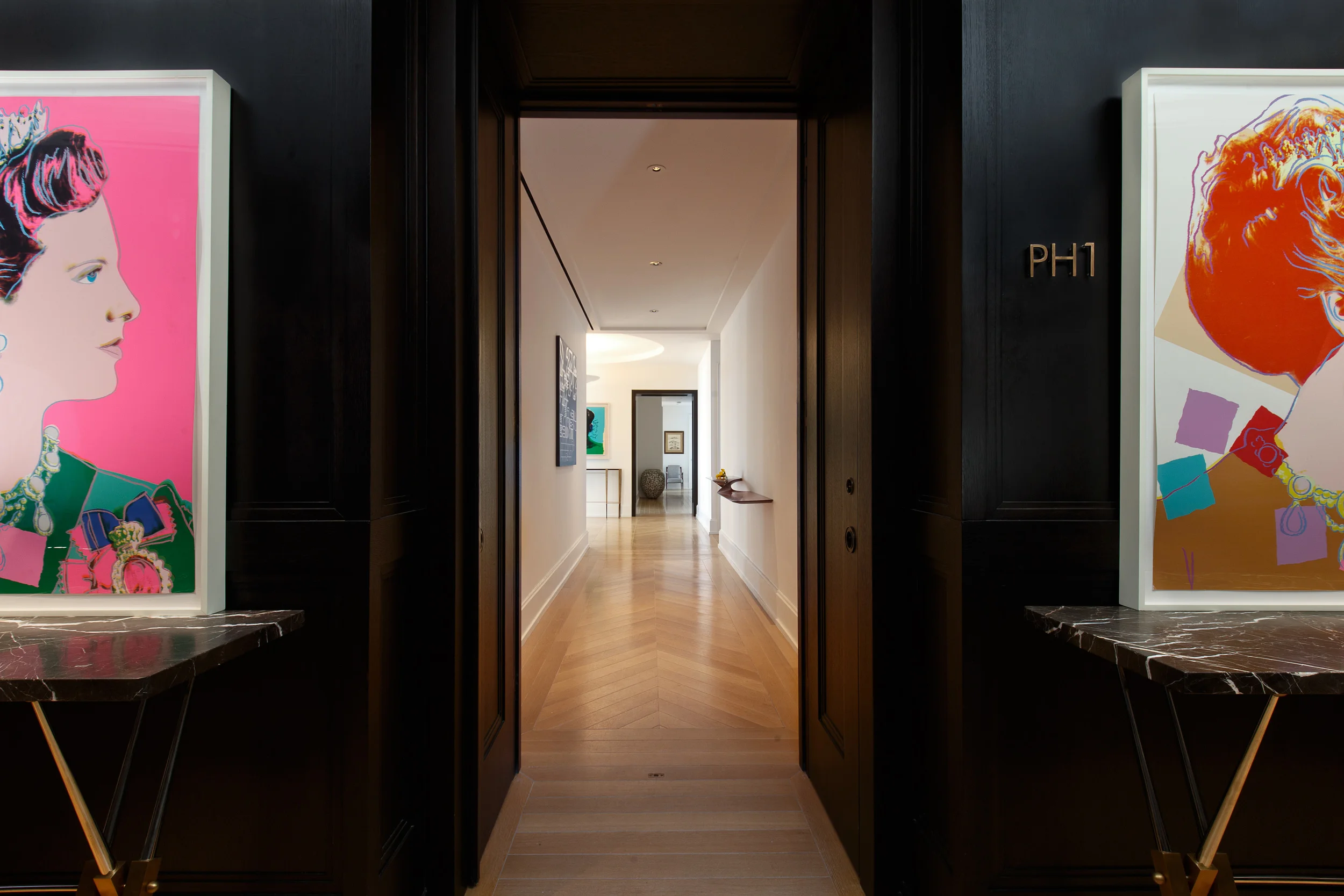 foyer 1 .jpg