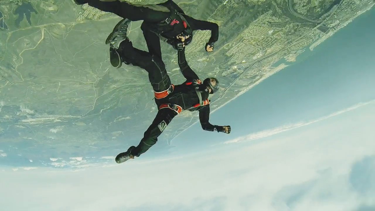 AMP Energy Drink - FULL CONTACT SKYDIVING