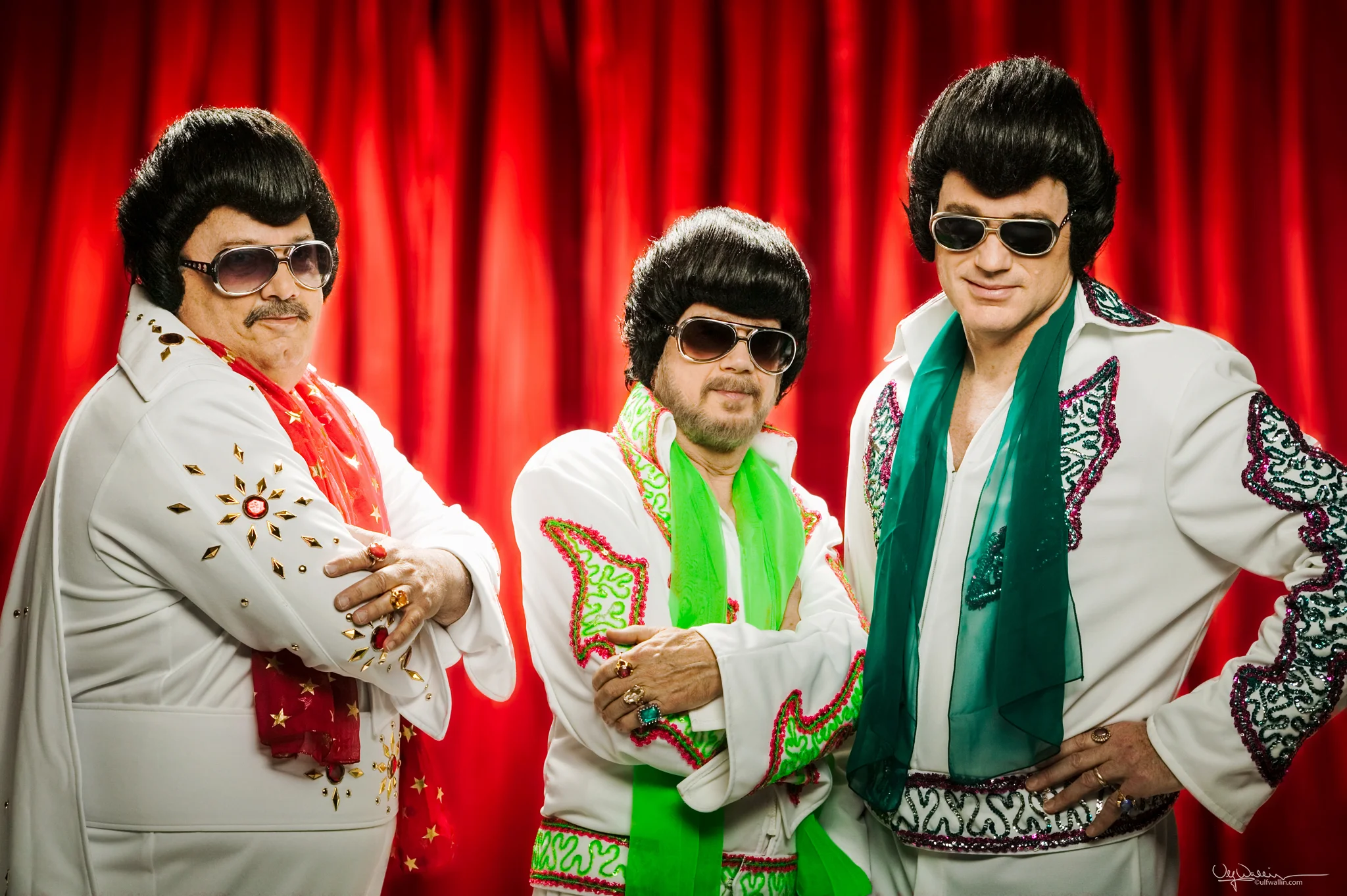 Elvis times 3