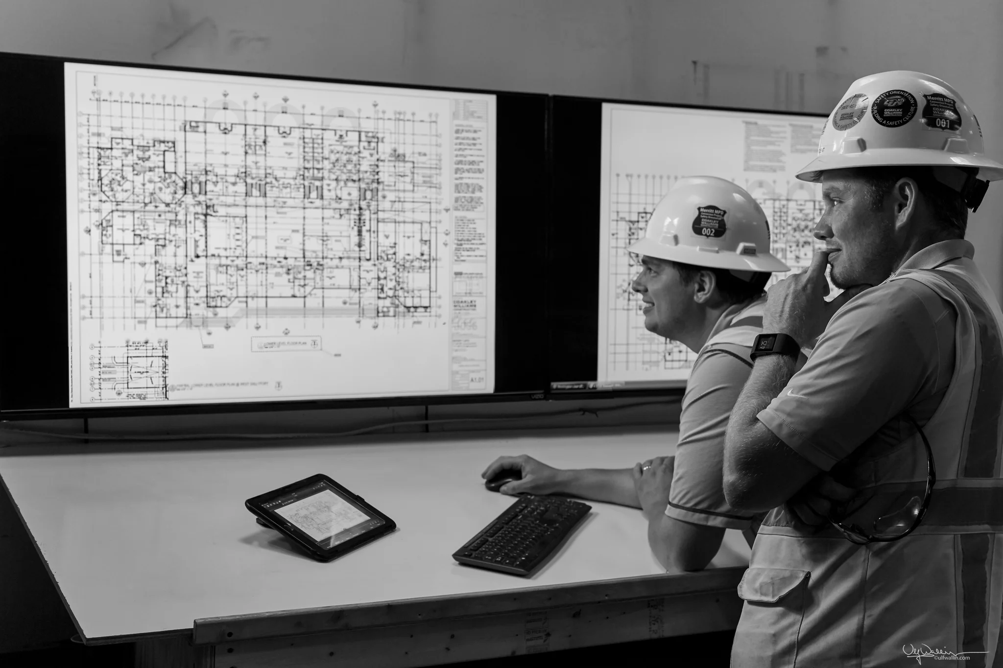 Digital blueprints on jobsite