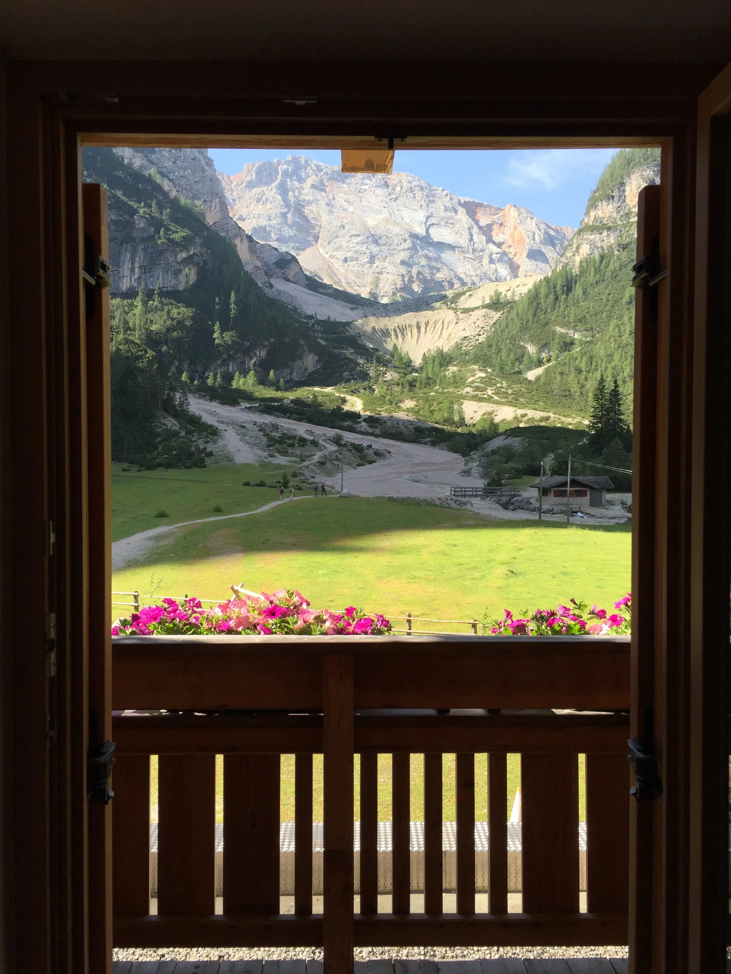  Vanessa Badziong, quick capture 