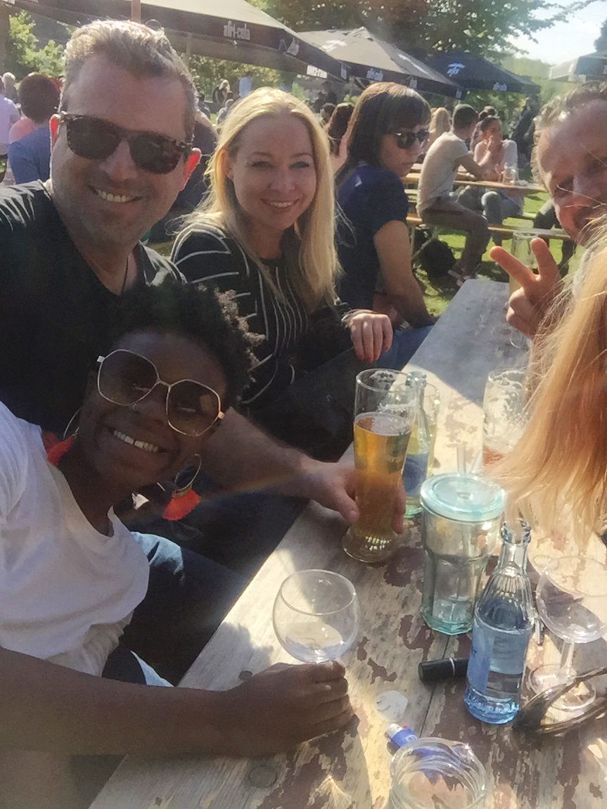  Vanessa Badziong, quick capture 