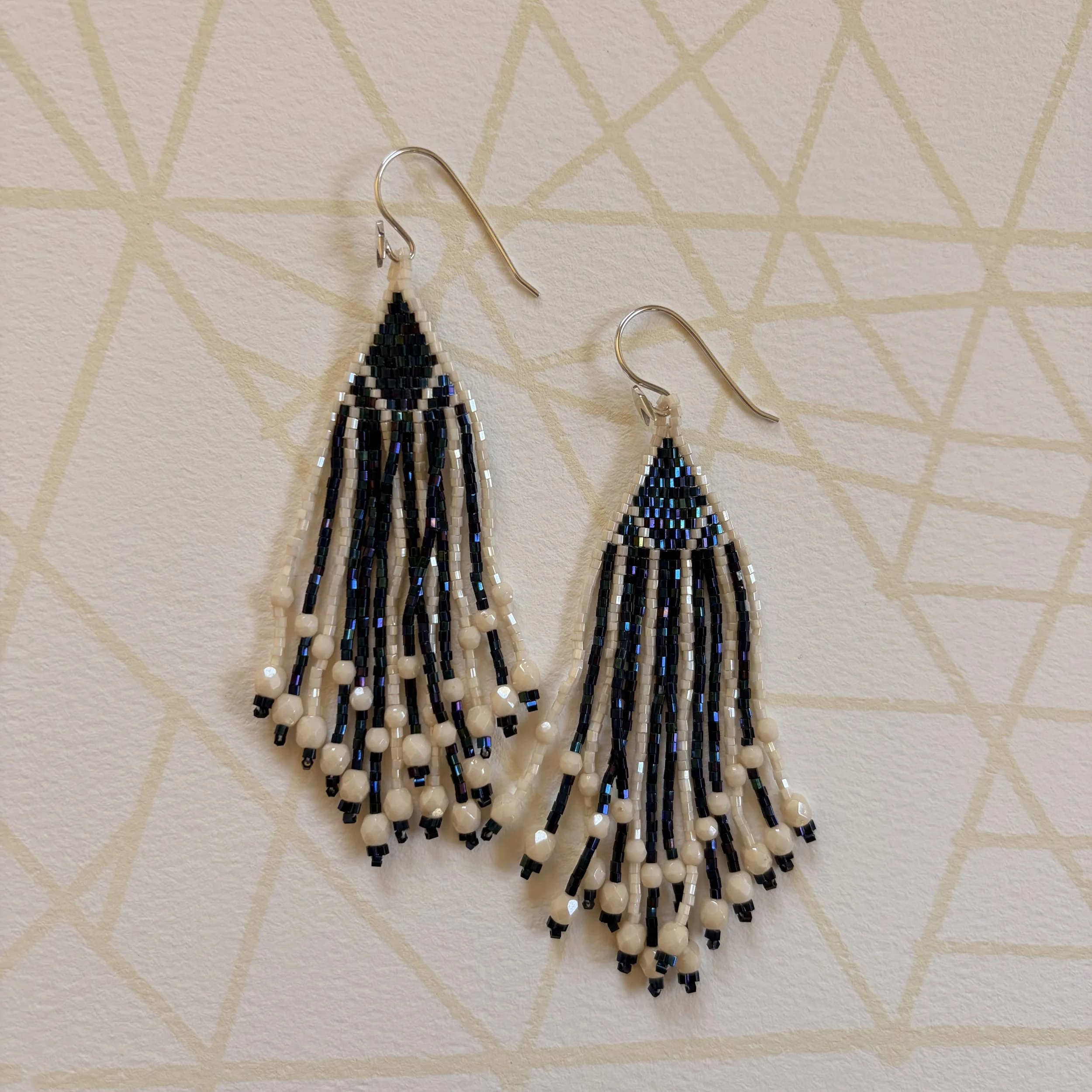 Fiero Earring Small - Epoca Navy with Cream
