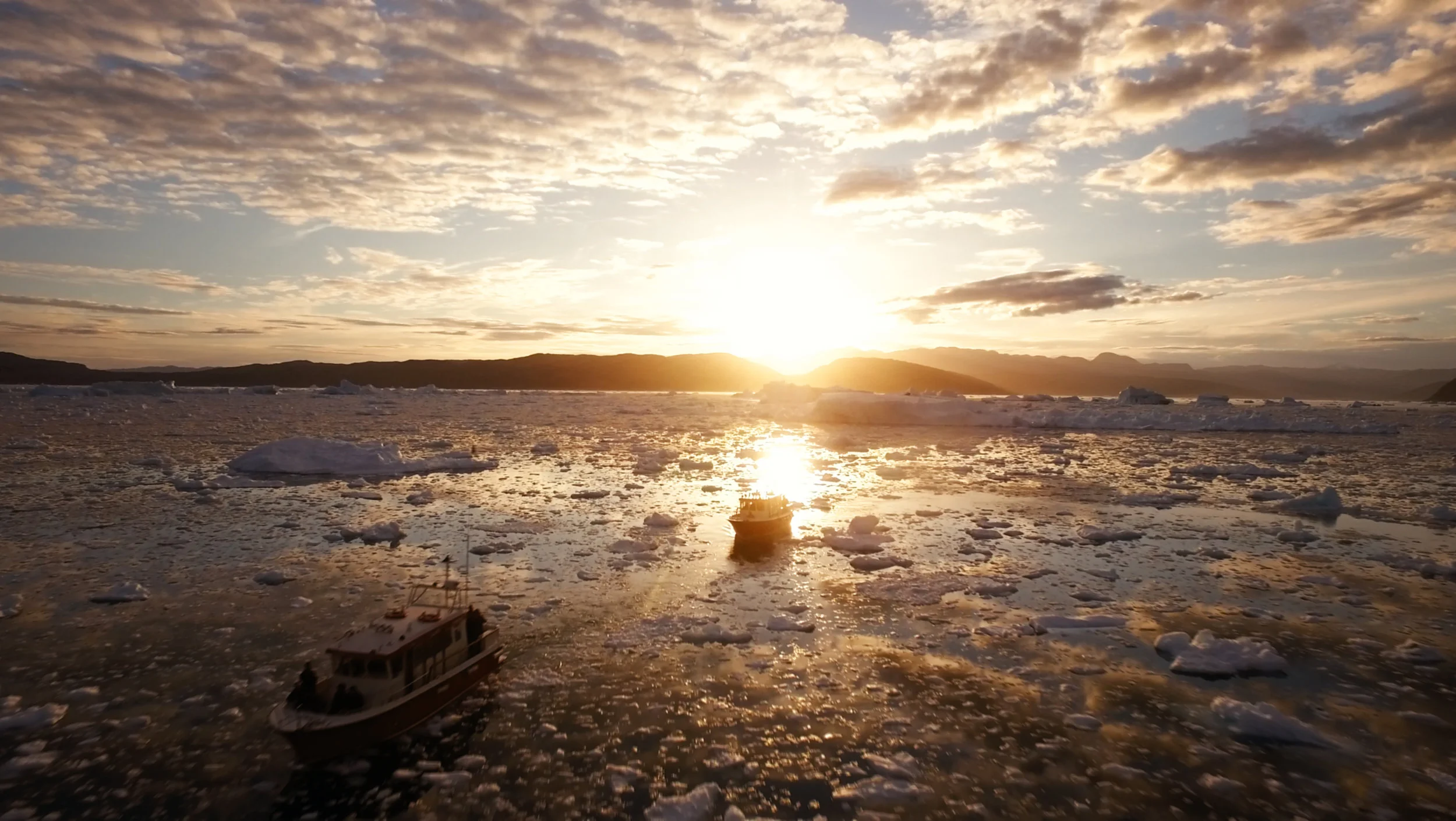 Ships on Ice Setting Sun.jpg