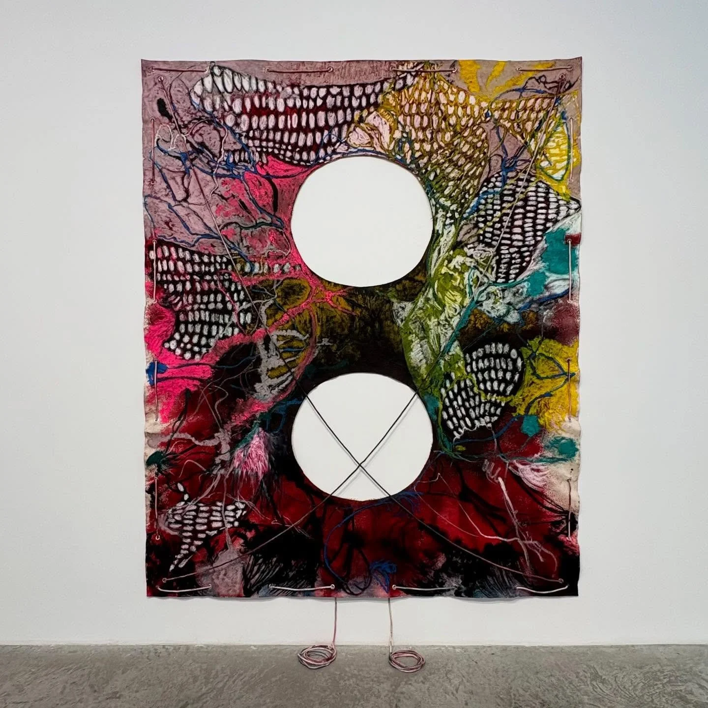 &ldquo;Of Two,&rdquo; Naotaka Hiro&rsquo;s second exhibition at Bortolami, includes paintings on panel, unstretched canvases and bronzes &mdash; all of which have a performative aspect, albeit one that the viewer is left to imagine. 

The artist&rsqu