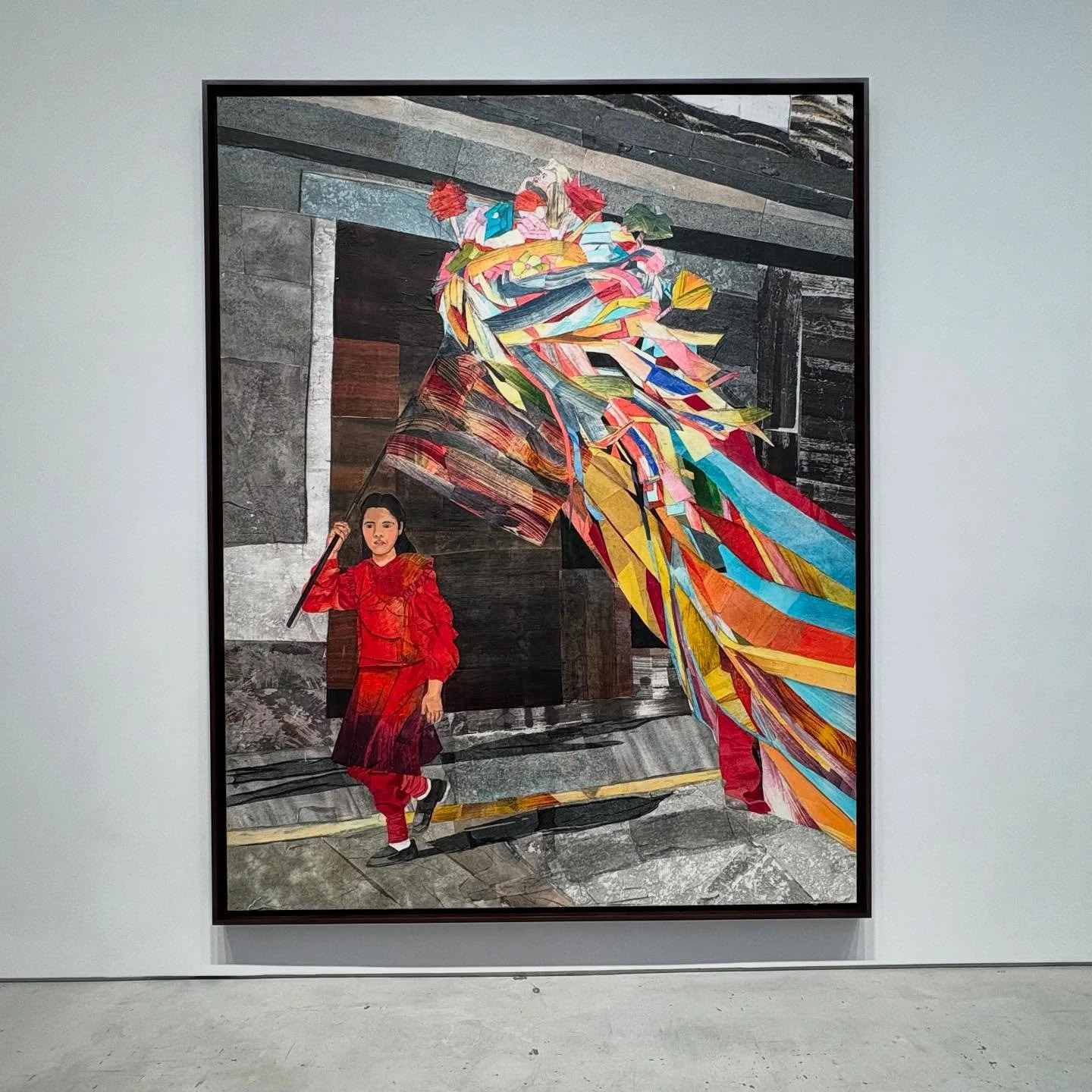 The works in Mar&iacute;a Berr&iacute;o&rsquo;s first exhibition at Hauser &amp; Wirth are woven together to evoke a loose narrative or other world, one in which the inhabitants appear in tribes to gather, celebrate, and perhaps prepare for an unknow