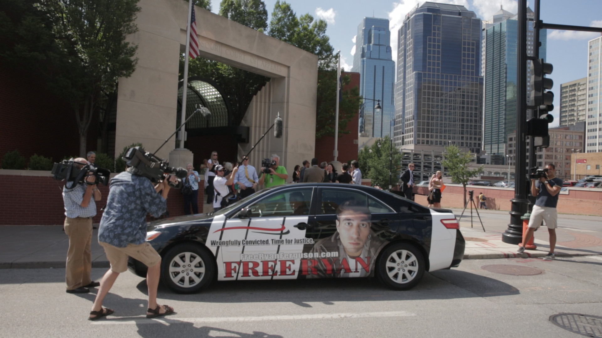 Free Ryan Car.png