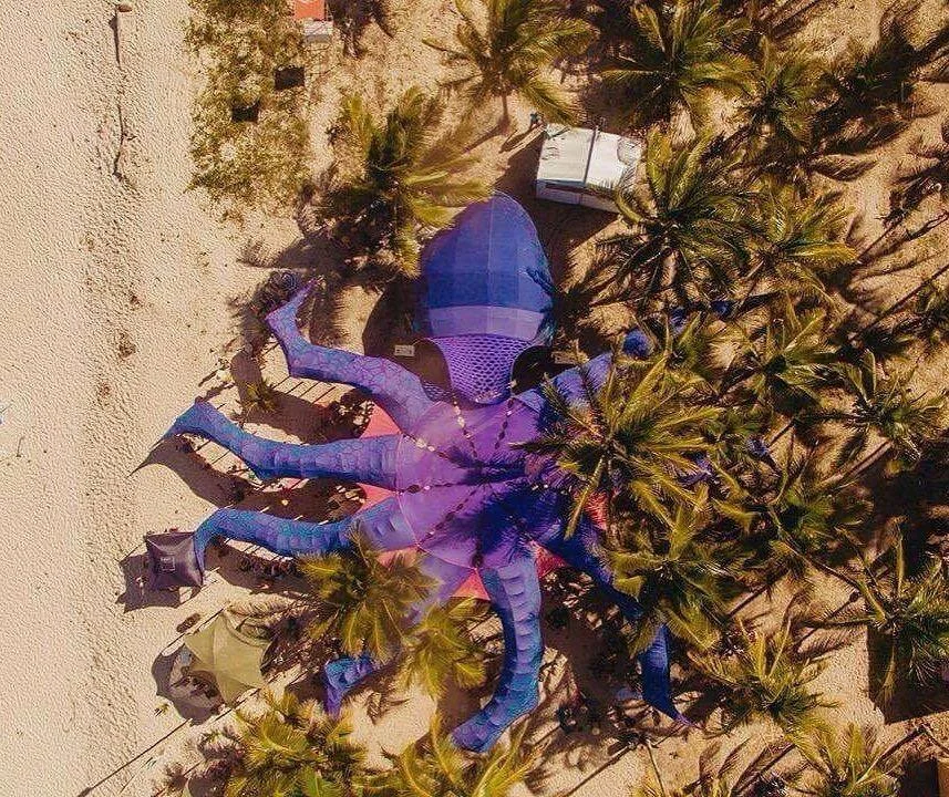 Palco Tortuga visto de cima foto: https://www.facebook.com/universoparalelloofficial
