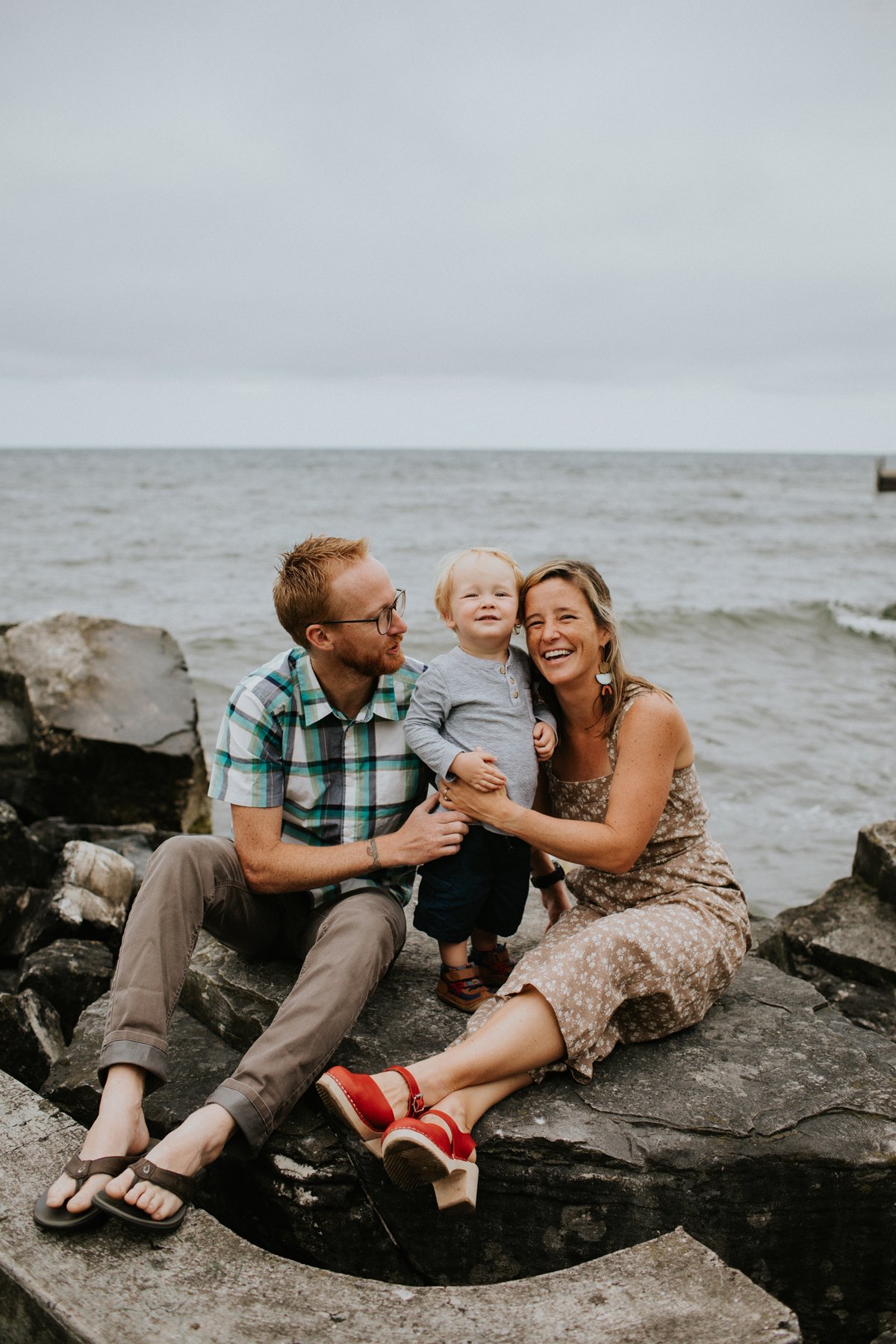 What to Wear for Family Portraits — Artemis Photography