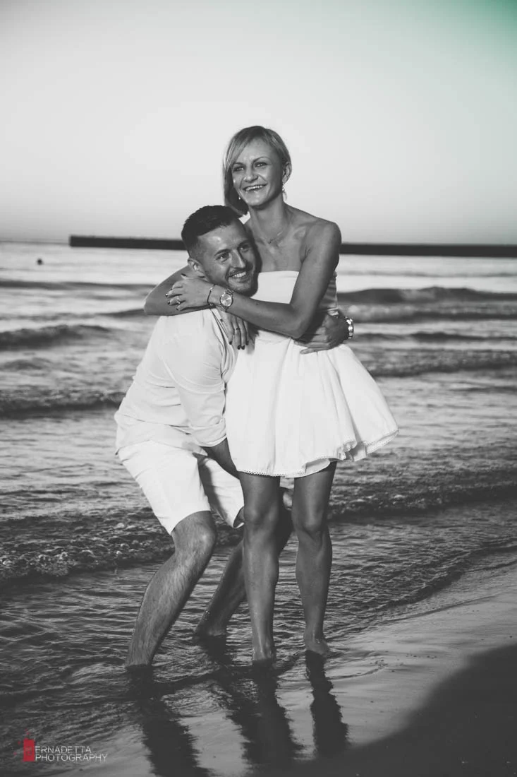 Engagement at the Chicago beach.
