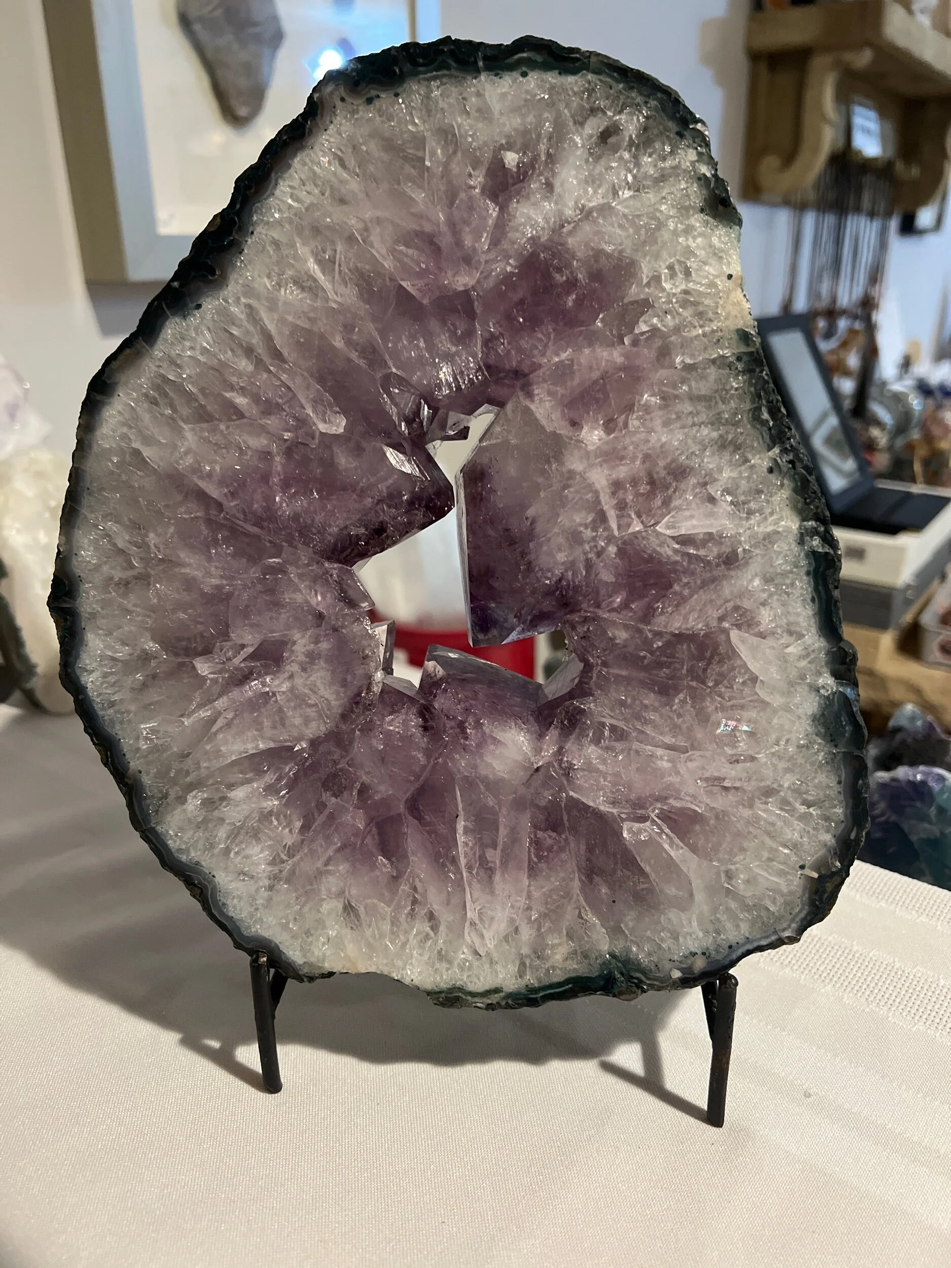 CA31FB4C-47D6-4F55-B3B0-9BCC2F5D92D3