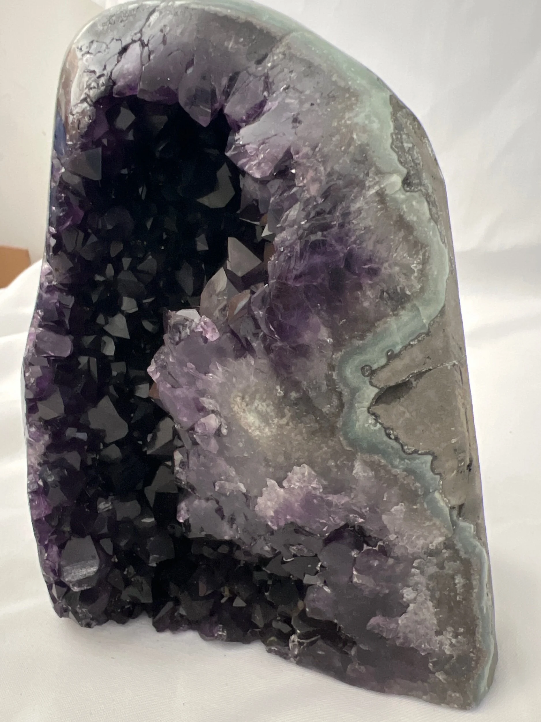 742AD3AE-2F20-4B8D-BE9F-EDF716F39311