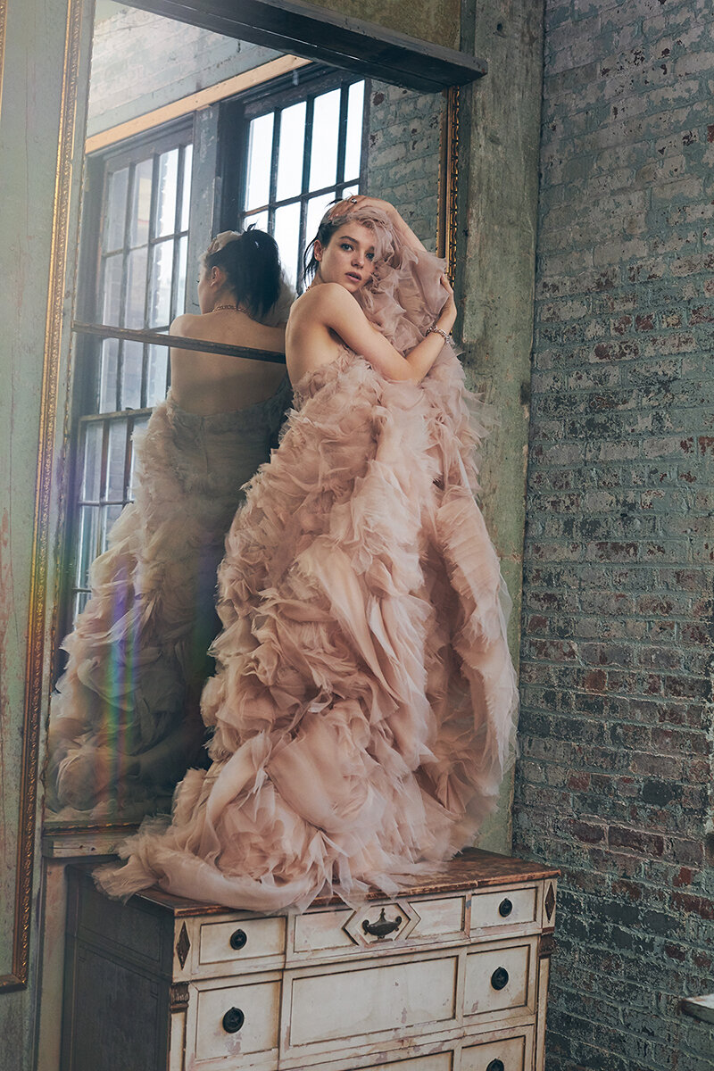 Hanna: Editorial | Zoey Grossman