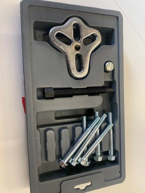 Sealey 9 PS975 - 9 Piece Steering Wheel Pulley - £45