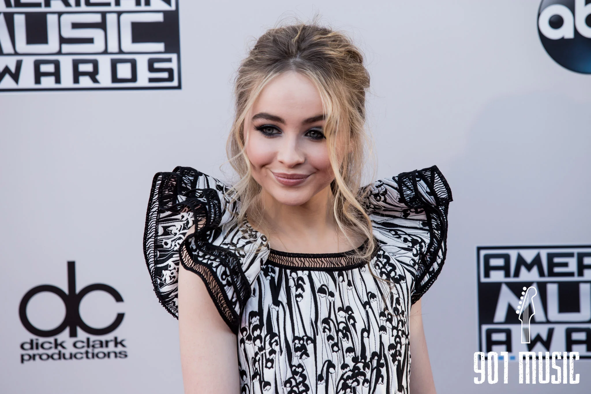 na-11222015-AMAs-12.jpg
