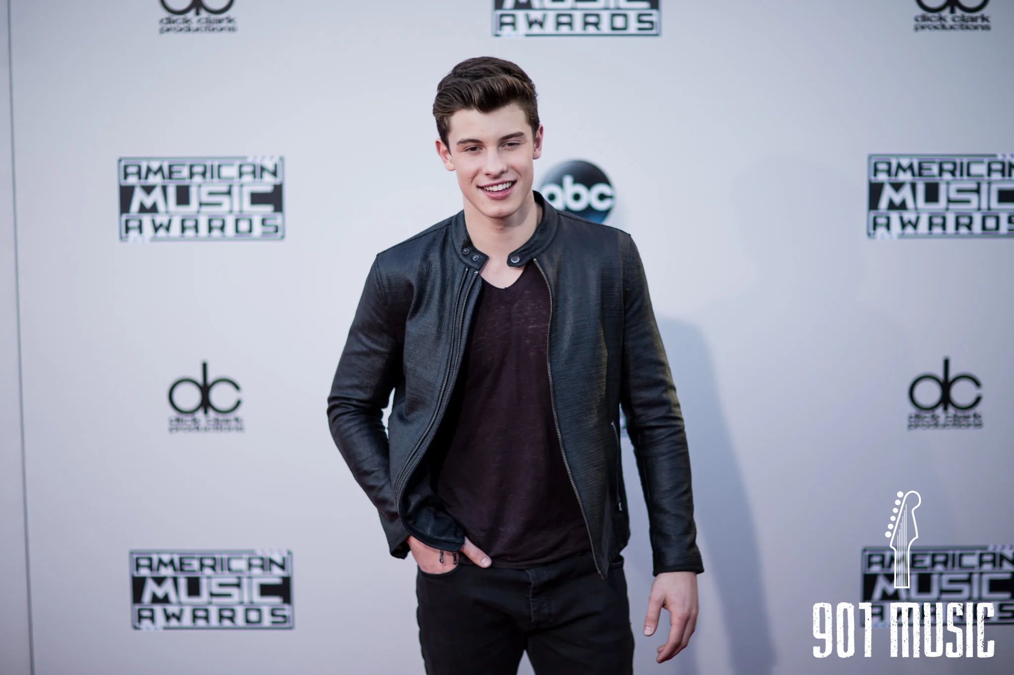 na-11222015-AMAs-149.jpg