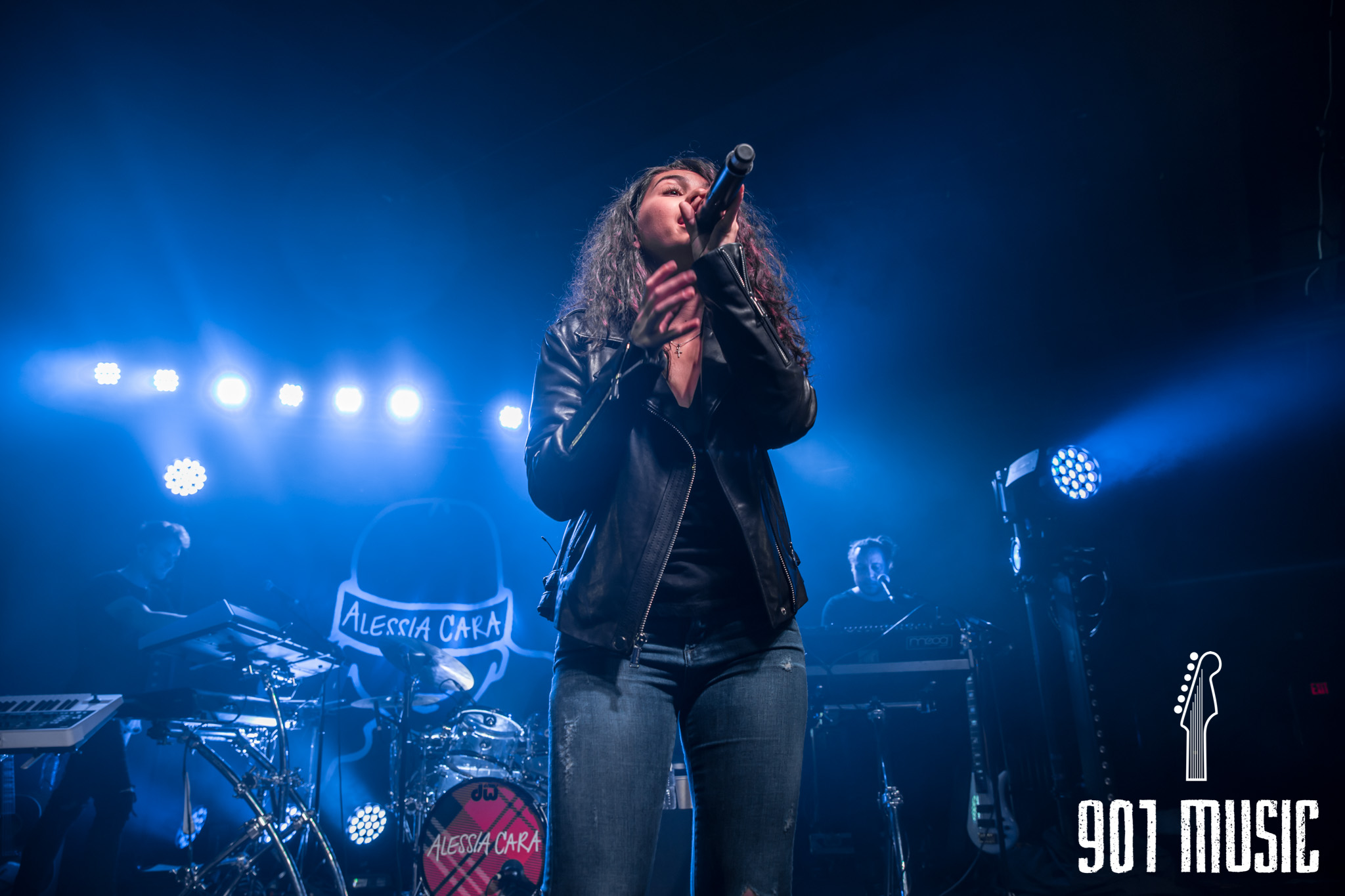 na-02022016-Alessia Cara-25.jpg