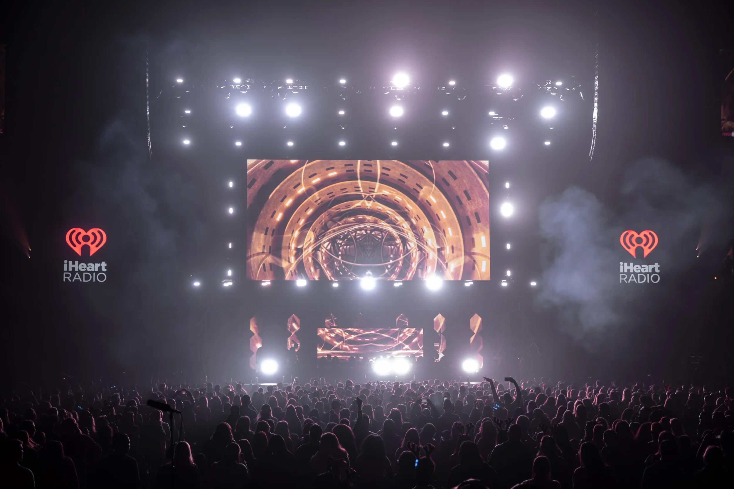 NA-12142018-JingleBallATL-9.jpg