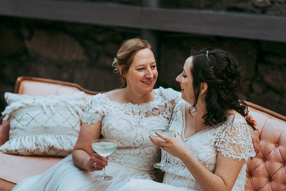The_Foxes_Photography_Sharon_Scharmen_May_2017_Artists_For_Humanity_Boston_Wedding_316.jpg