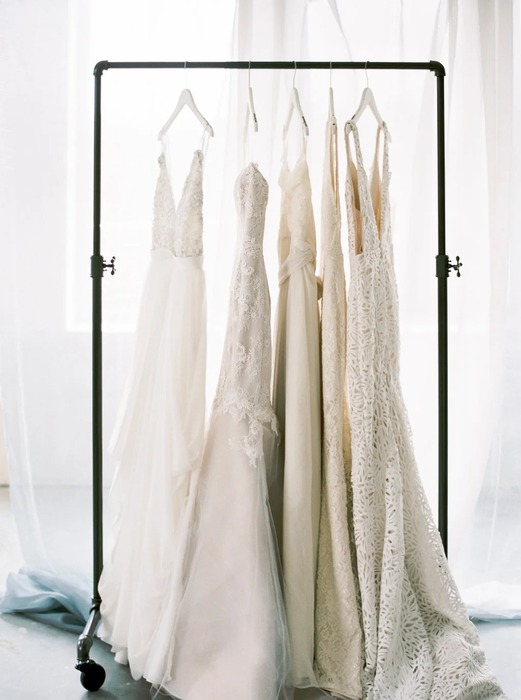 elizabethladuca-your-dream-bridal-5.jpg