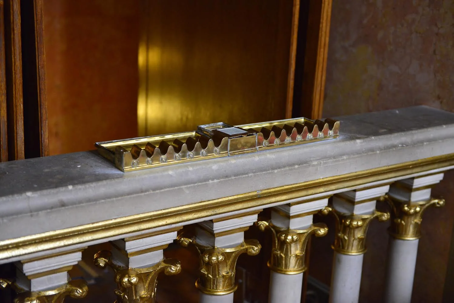 An old cigar holder in Parliament.