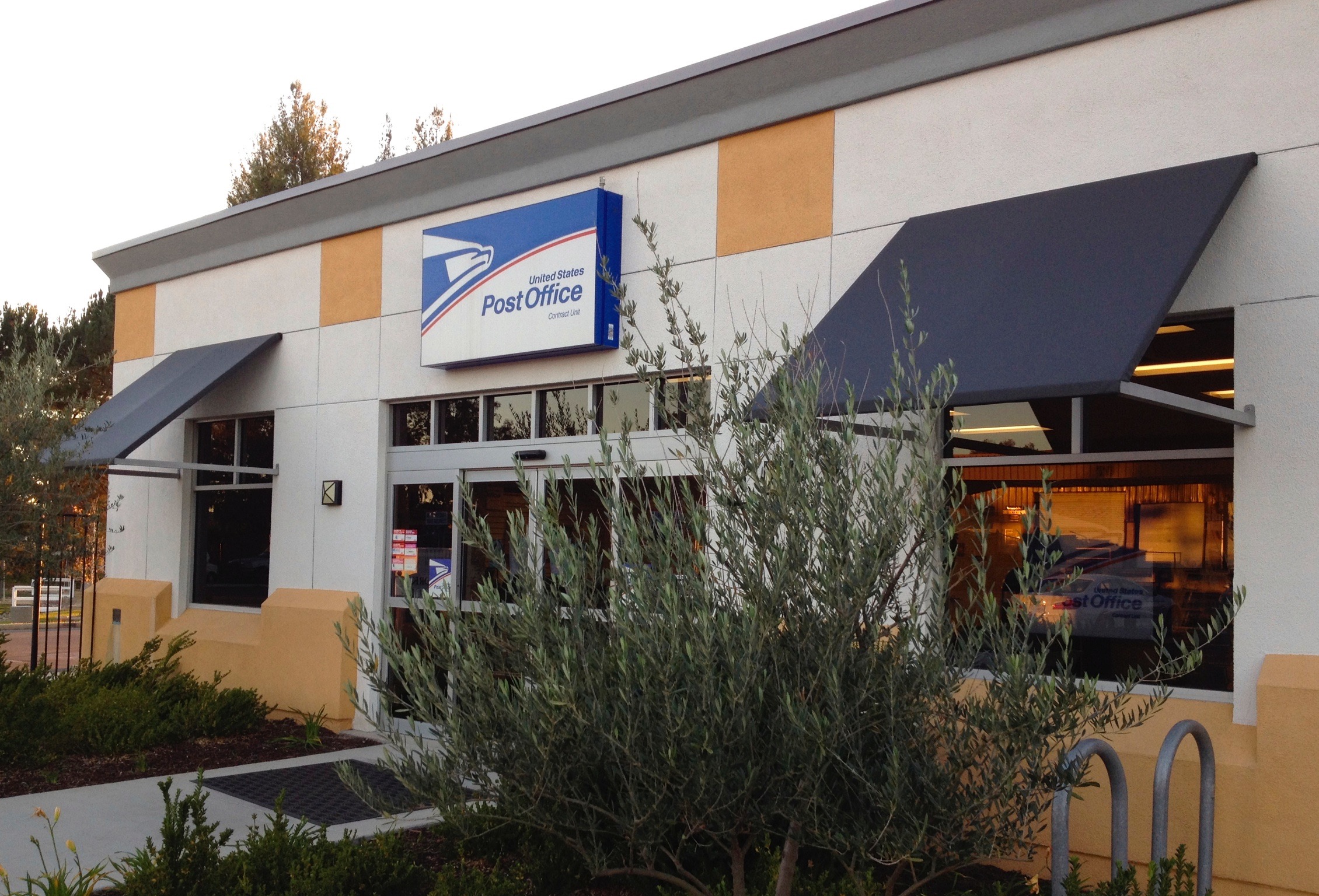 Shoreline Awning & Patio, Inc.Storefronts