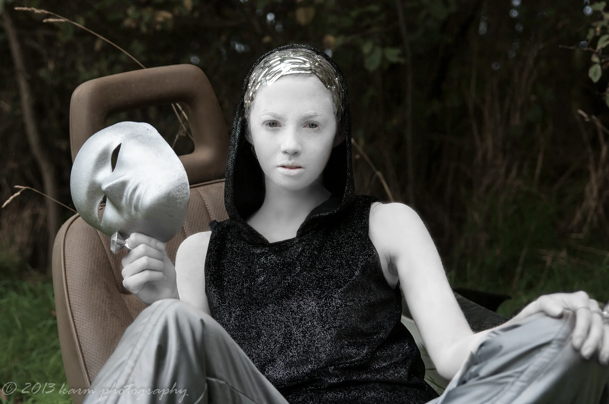 Concept shoot with an Alien  |  Tasmanian Concept Photographer