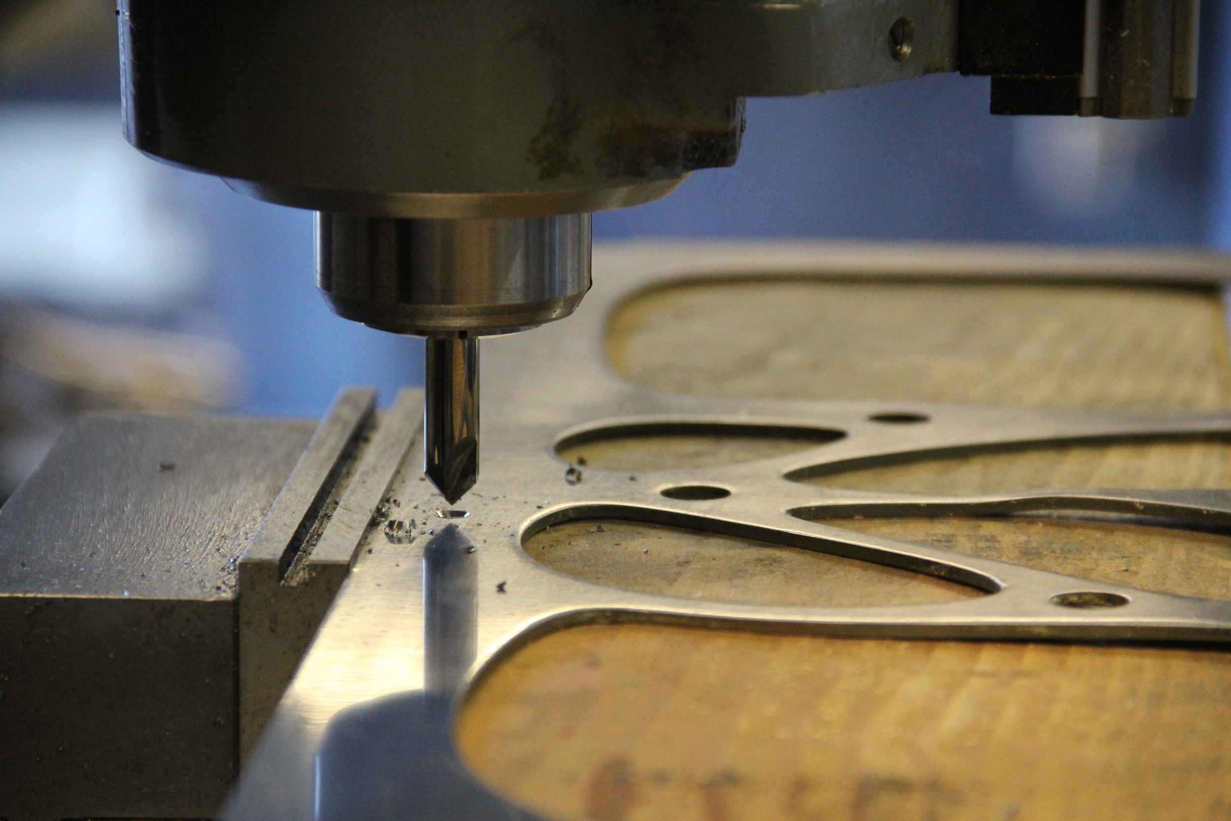 Manual Mill - Precision Machining