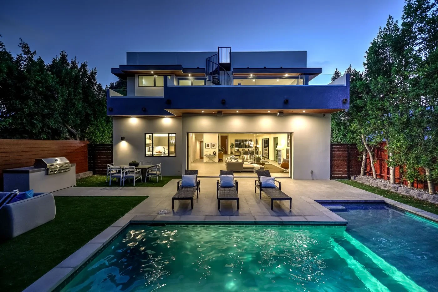 Crescent Heights - Custom Home - Project Delivery Group.jpg