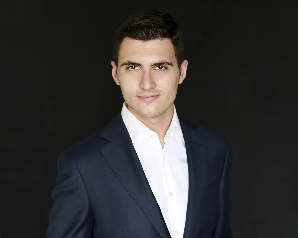 Michael-Sadeghpour-02.jpg