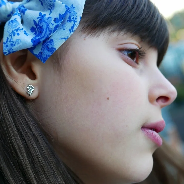 Flower earrings