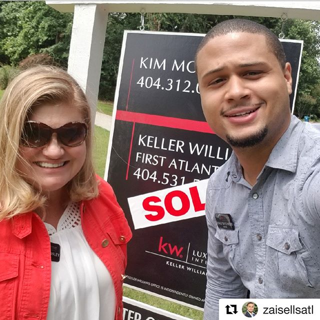 Go follow @zaisellsatl 
Second closing this week out in Alpharetta, GA! We received a full price offer before the home even hit the market! Call me and let our team help you sell your home! #ZaiSellsATL #atlanta #homesforsale #realestate #ATL #realto