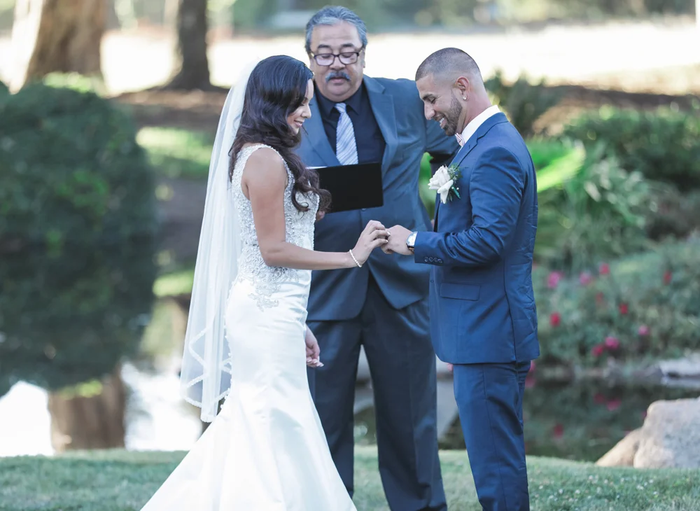 Mr & Mrs Photography-1b.jpg