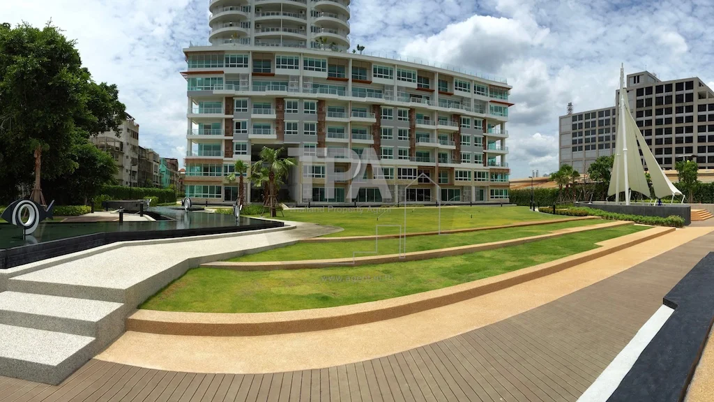 ด้านหลังโครงการ ริมแม่น้ำเจ้าพระยา