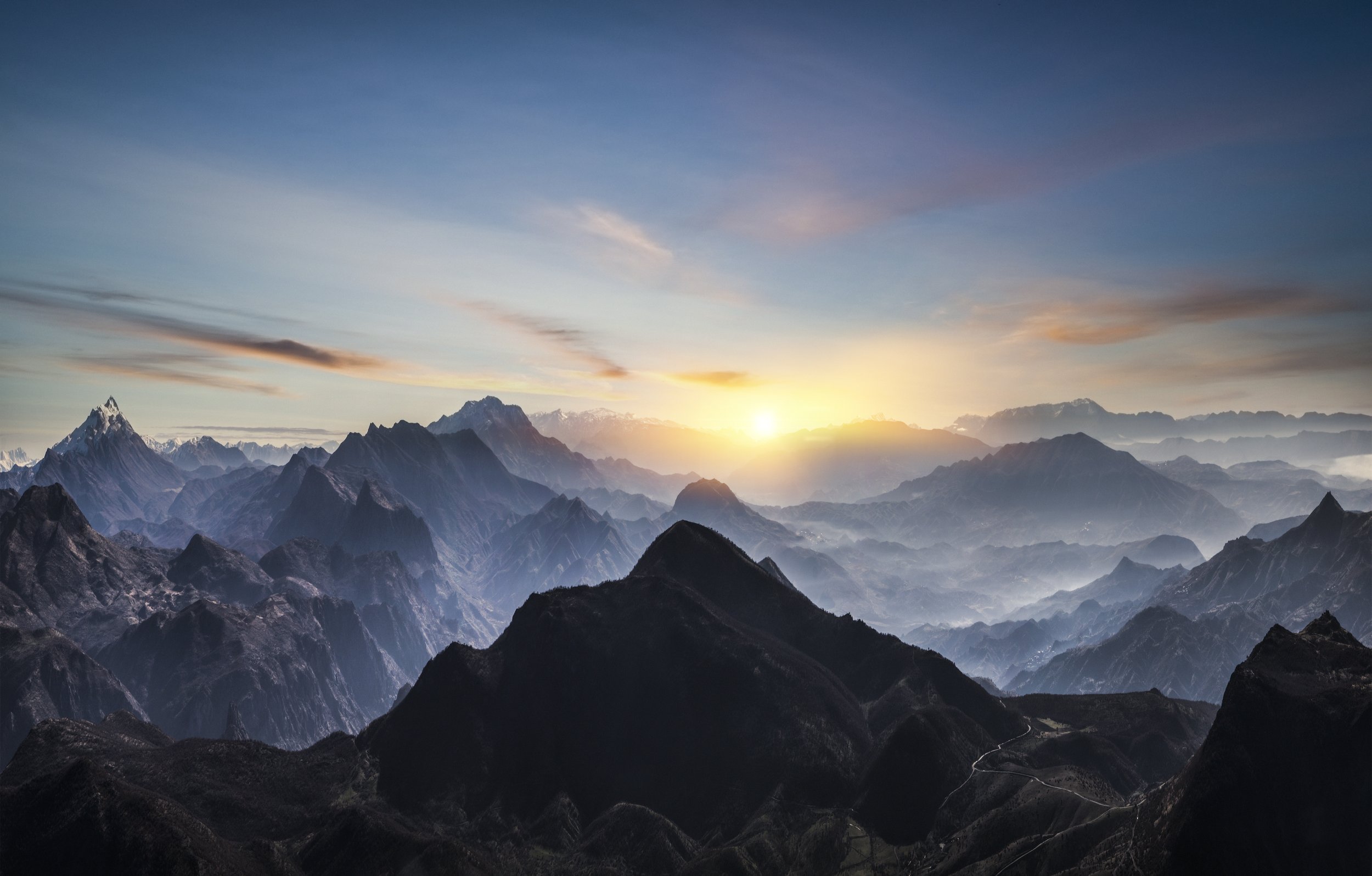 iStock-Mountains-3954 x 2522 px.jpeg