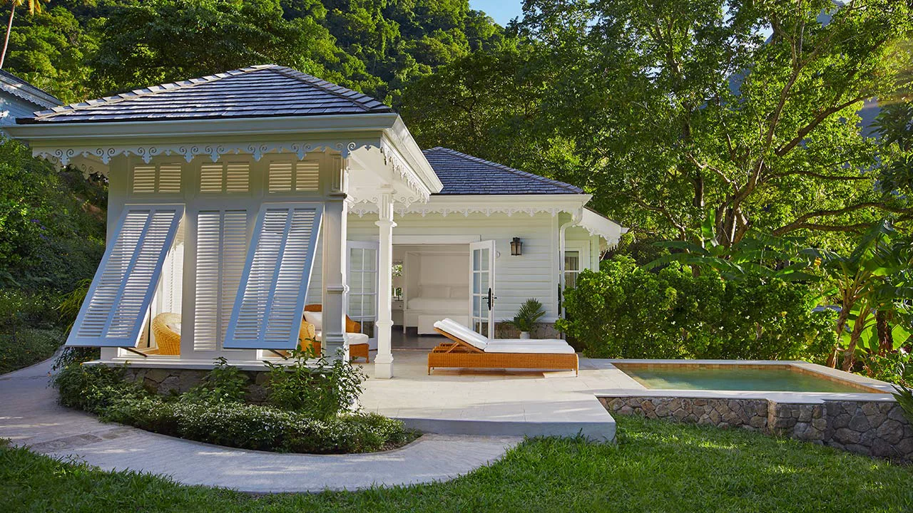 Honeymoon Venue: Sugar Beach, a Viceroy Resort - St Lucia