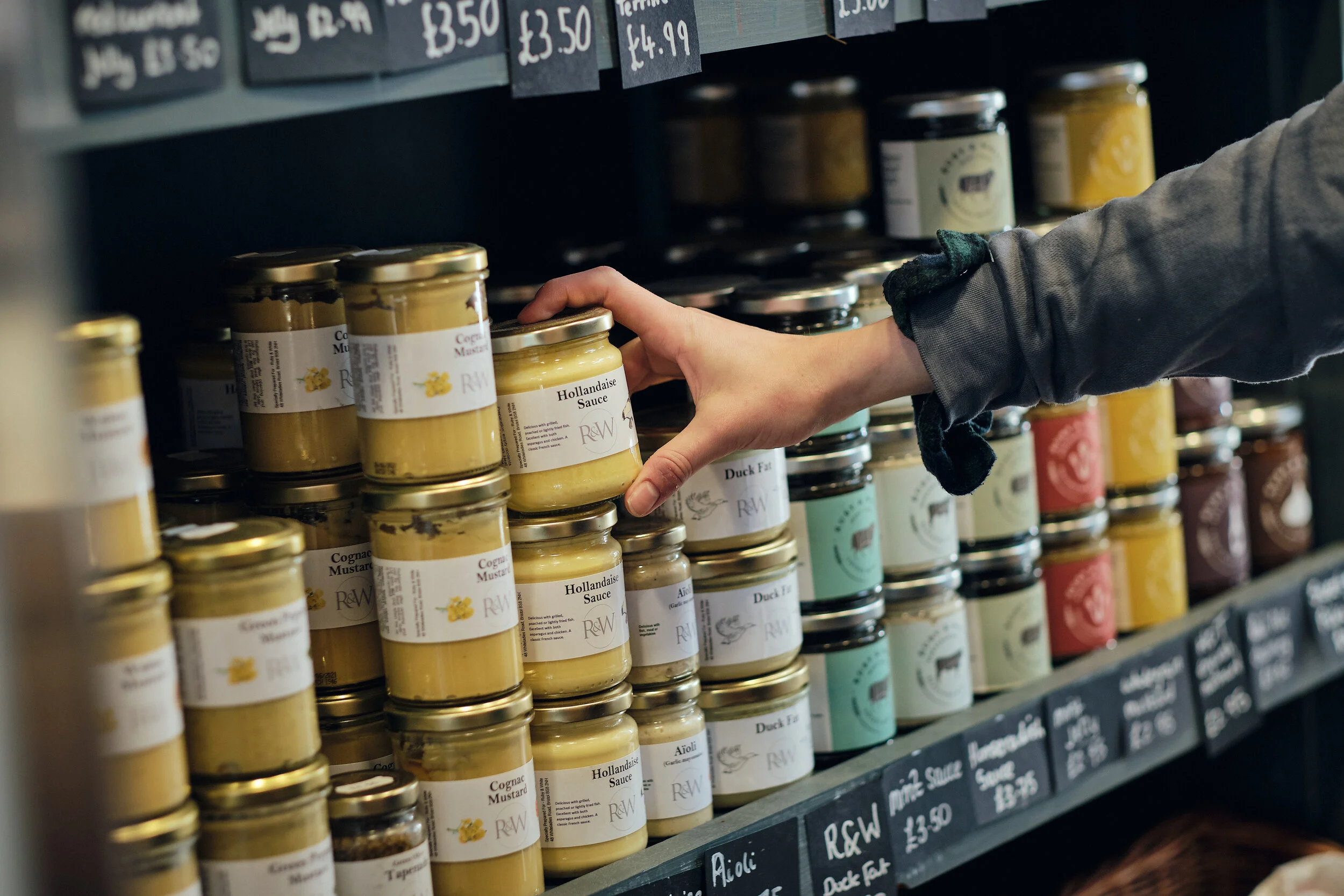 SHOP — Ruby & White