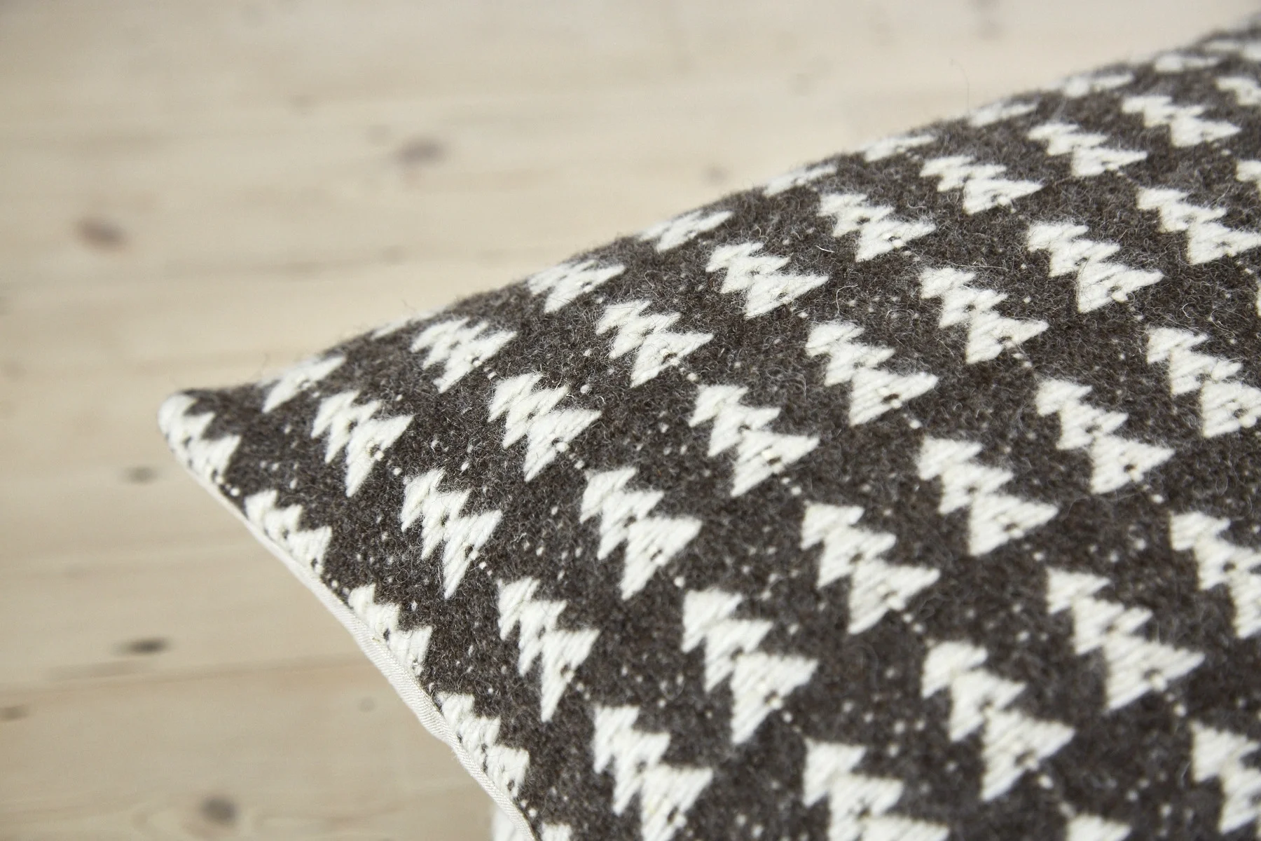 Ely cushion. Image courtesy of Craft NI, Photography by Simon Mills, 2015