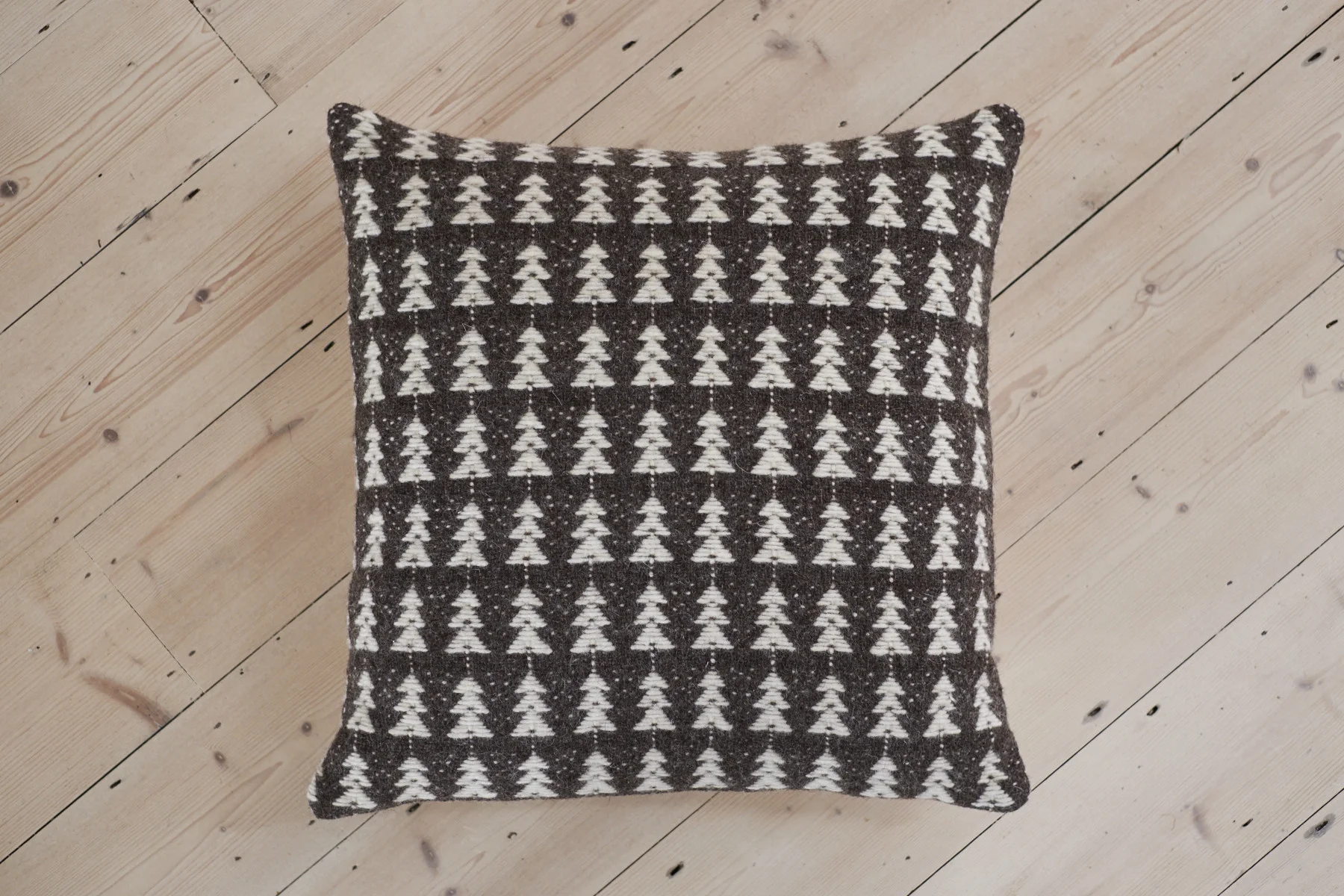 Ely handwoven woollen cushion cover