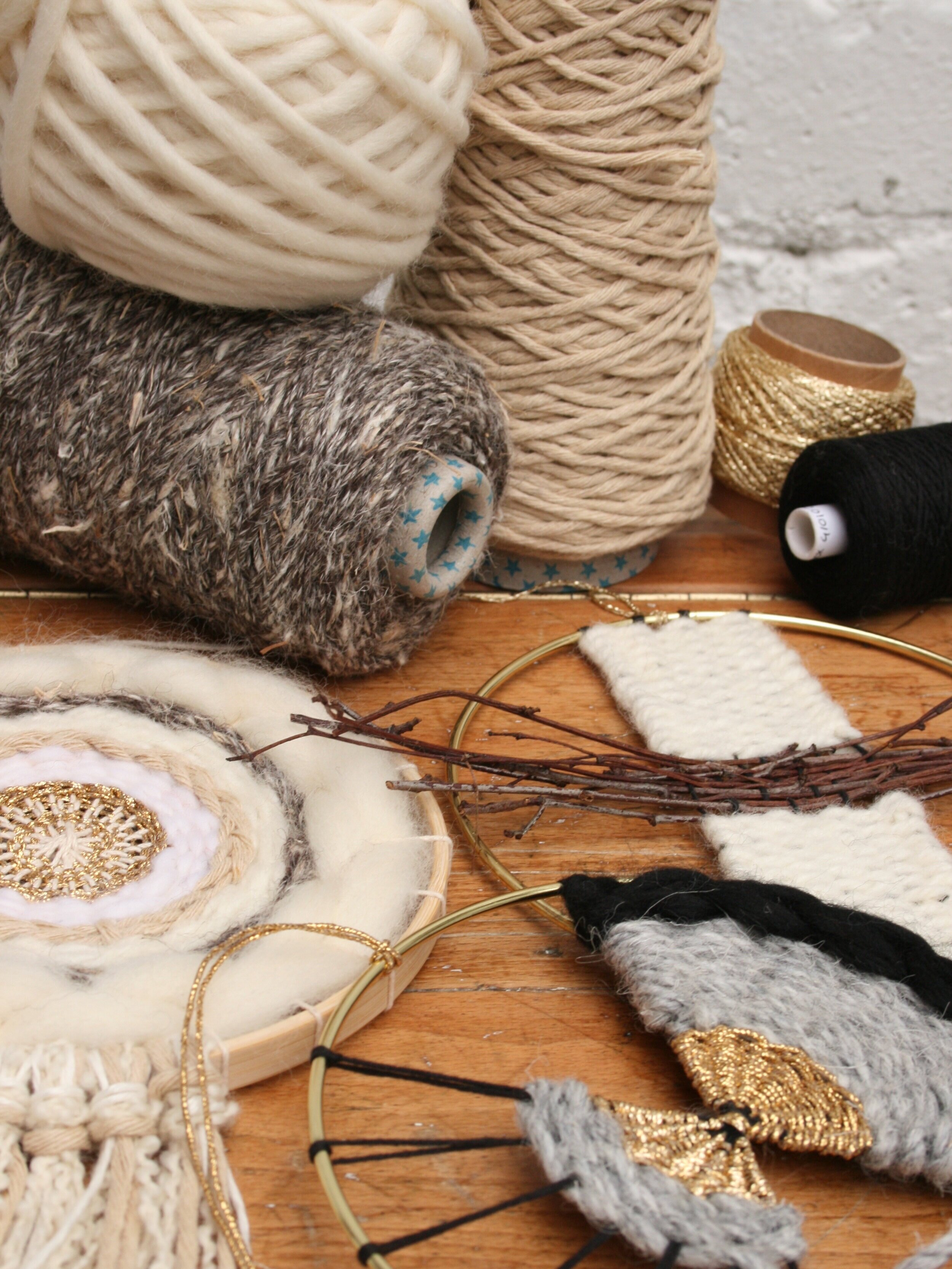 Weaving at Home — Olla Nua