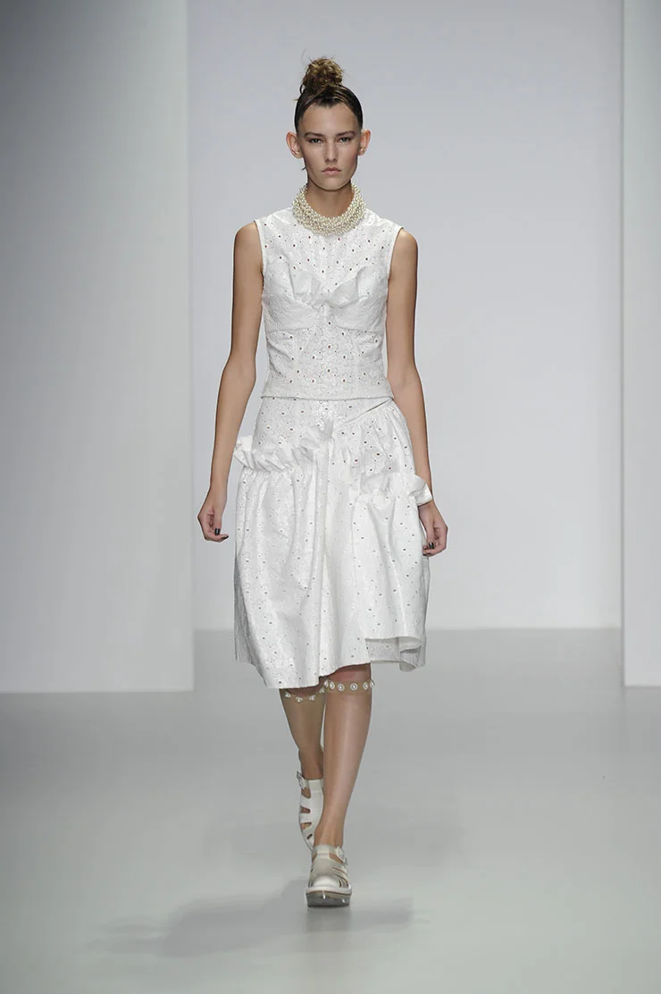 시몬 로샤 2014 SS 캣워크